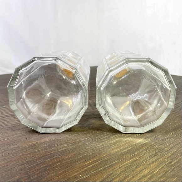Bormioli Vintage 10" Faceted Glass Decanters Set of 2 Barware Cork Clear Thick - Picture 6 of 7